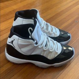 Jordan 11 Concords Men 9.5
